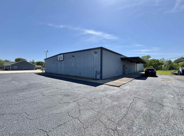 168 NW 13th Street, Linton, IN 47441