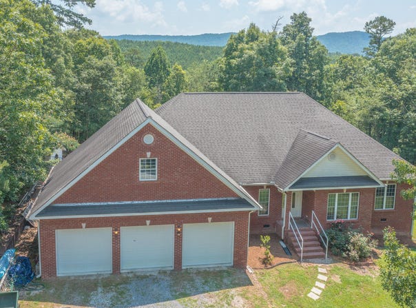 1103 Monroe Green Road, Trion, GA 30753