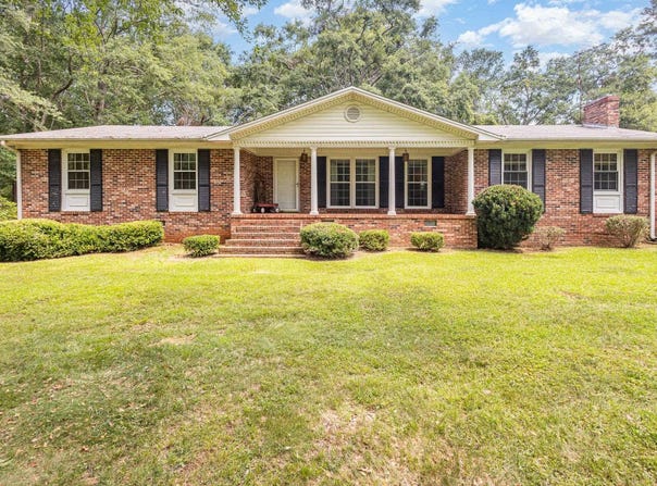 419 Ridge Drive, Laurens, SC 29360