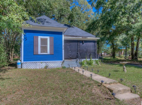 310 W TENNESSEE AVENUE, VIVIAN, LA 71082