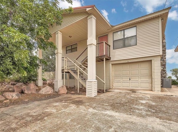 6 Hicks Mountain Road, Lone Wolf, OK 73655