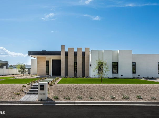 10220 N 66TH Street, Paradise Valley, AZ 85253