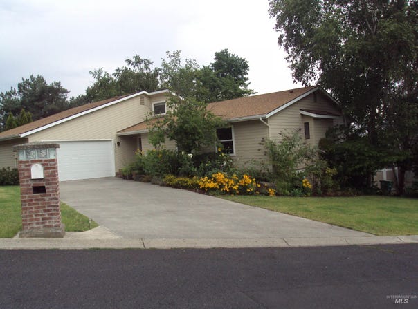 2324 15th Street, Lewiston, ID 83501