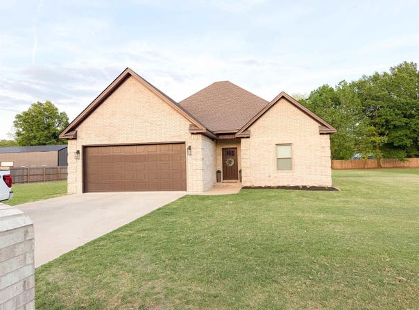 406 Rodger's Lane, Manila, AR 72442