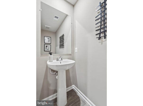 98 OLYMPUS ROAD, CHARLES TOWN, WV 25414