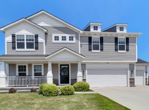 9634 Dixon Court, Cedar Lake, IN 46303