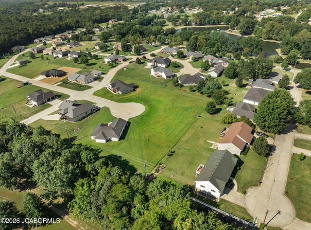 QUAIL HOLLOW Drive lot: 24, California, MO 65018