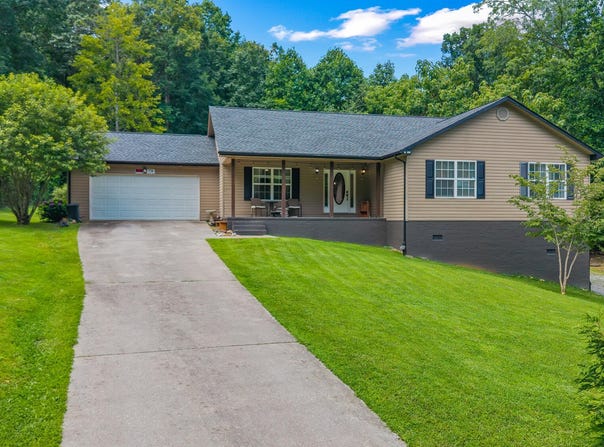 61c County Road 100, Decatur, TN 37322