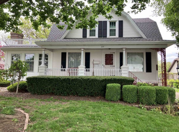 315 LAMPERT Street, OSHKOSH, WI 54901-5303