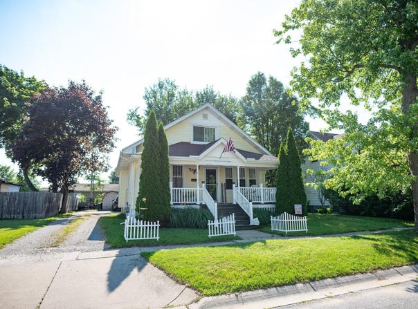 1310 12th St, Port Huron, MI 48060
