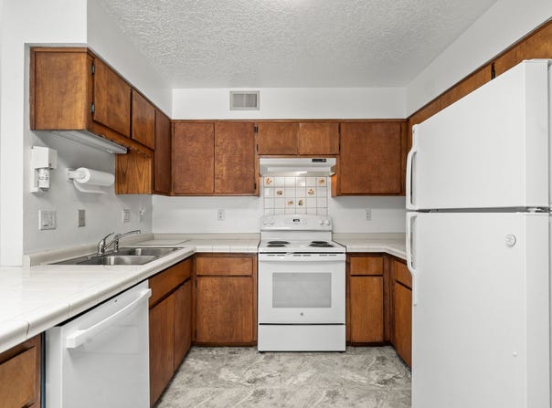 1452 Clark Road, Santa Fe, NM 87507