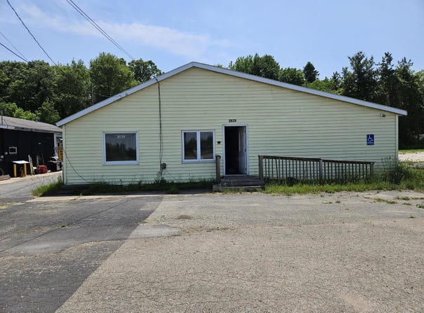 3639 E Apple Avenue, Muskegon, MI 49442