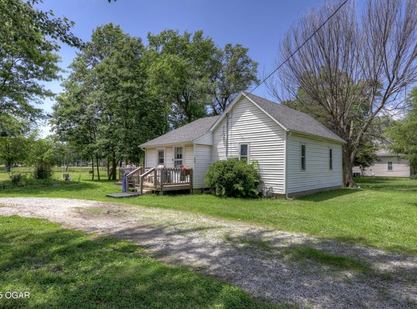 713 S Highschool Avenue, Columbus, KS 66725