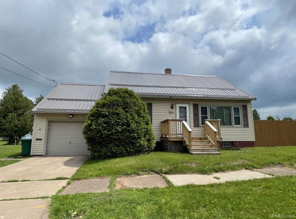301 N 7th, Hurley, WI 54534