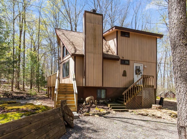 164 Fawn Road, Pocono Lake, PA 18347