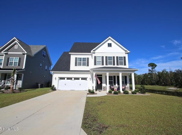 420 Aurora Place, Hampstead, NC 28443