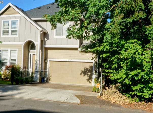 15974 SW 76TH AVE, Tigard, OR 97224