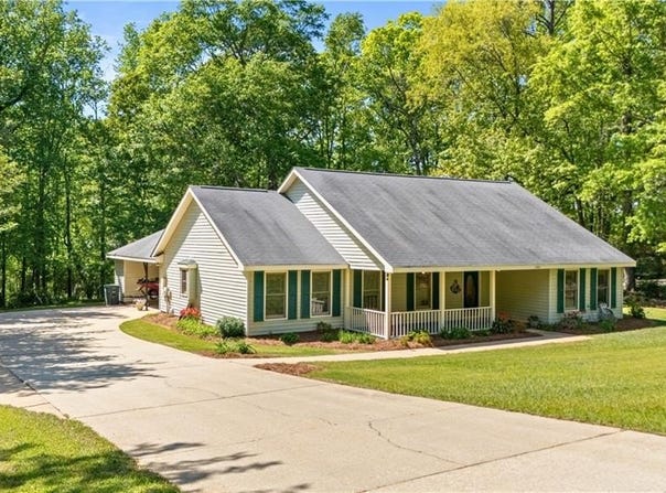 1207 JENKINS DRIVE, AUBURN, AL 36830