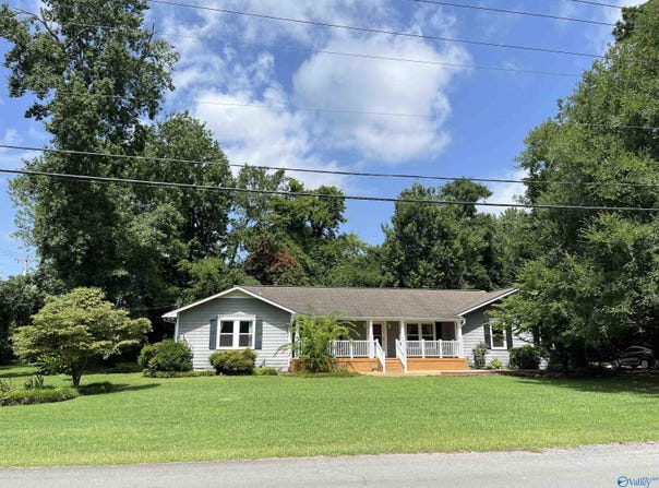 232 Bradley Street, Scottsboro, AL 35769