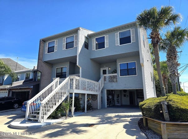 301 SCENIC POINT Lane, Fleming Island, FL 32003