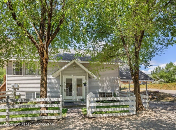 389 Grand Butte Lane, New Castle, CO 81647