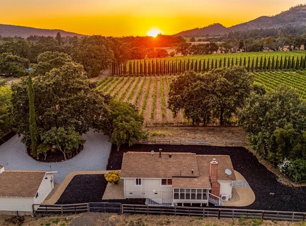 8021 Sonoma Highway, Santa Rosa, CA 95409