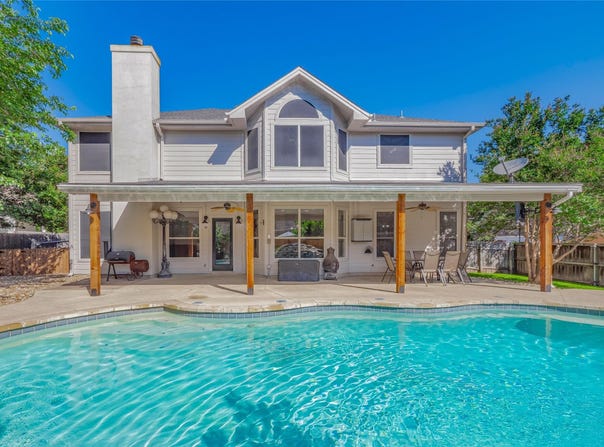 105 Brentwood DR, Georgetown, TX 78628