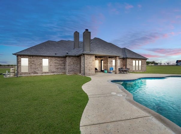 430 Forreston Road, Waxahachie, TX 75165