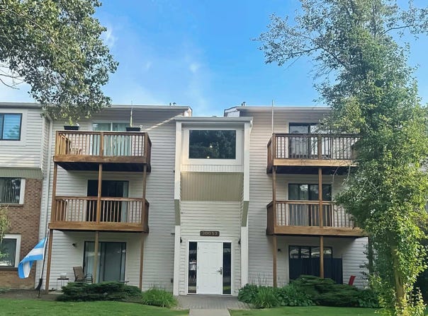 30052 W 12 Mile Road, Farmington Hills, MI 48334
