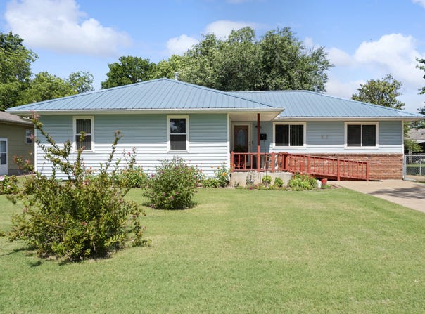 507 S Thompson Street, Vinita, OK 74301