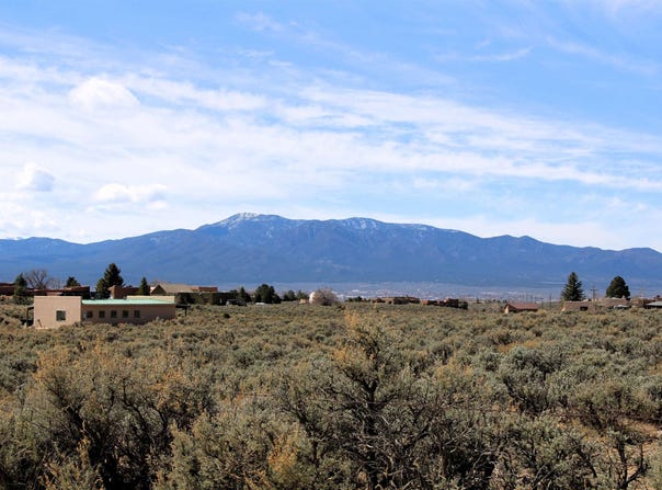 Eototo lot: 16, El Prado, NM 87529