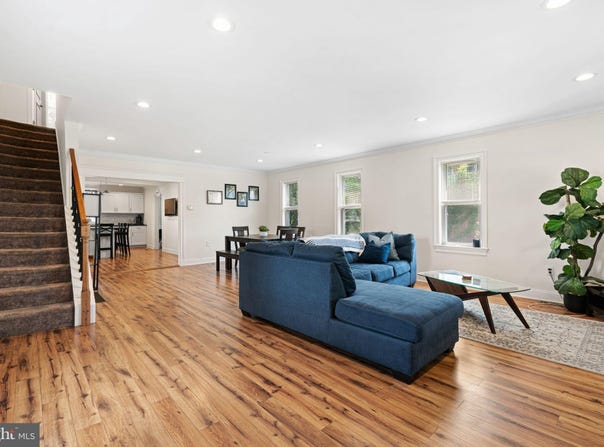 1009 PENNSYLVANIA AVENUE, PROSPECT PARK, PA 19076