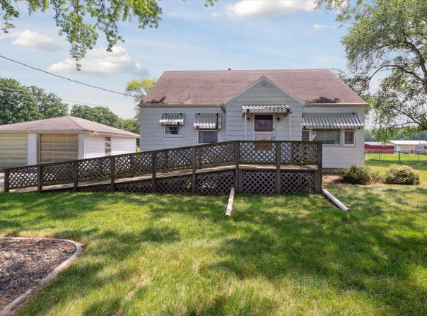 58920 Beech Road, Mishawaka, IN 46544-9721