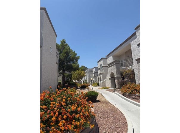 3150 Soft Breezes Drive, Las Vegas, NV 89128