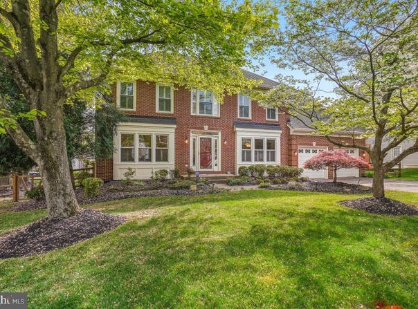 10 LEATHERLEAF COURT, GAITHERSBURG, MD 20878