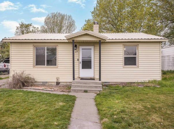69 Johnson, Blackfoot, ID 83221