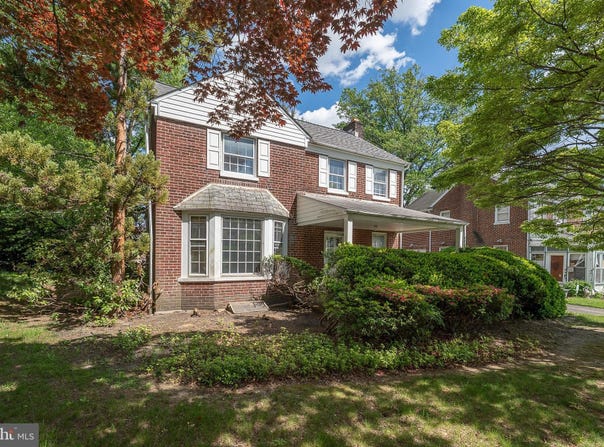 7411 ELIZABETH ROAD, ELKINS PARK, PA 19027