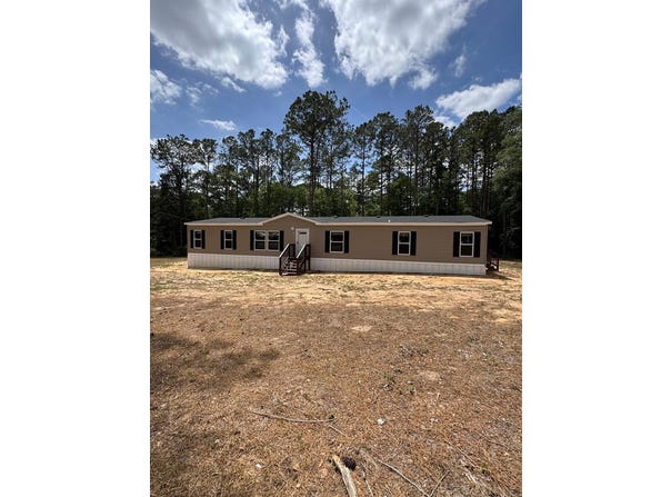 215 York, Kinsey, AL 36303