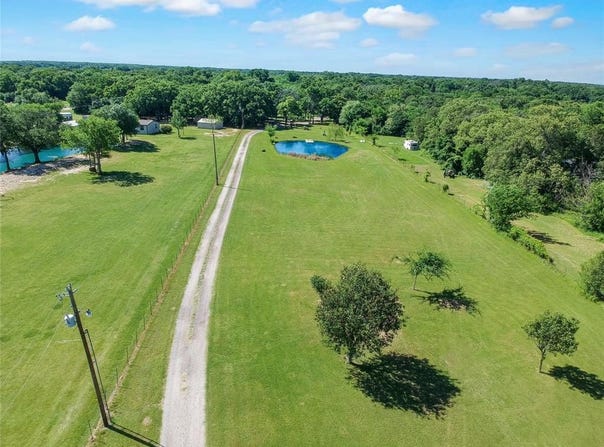 7387 Fm 2451, Scurry, TX 75158