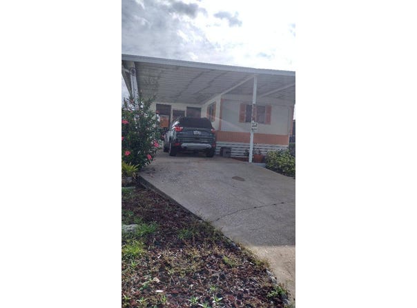 557 Hawkins, Apopka, FL 32703