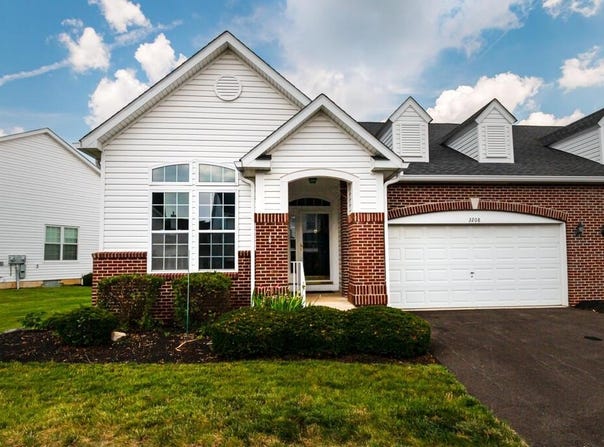 3208 Belstead Drive, Grove City, OH 43123