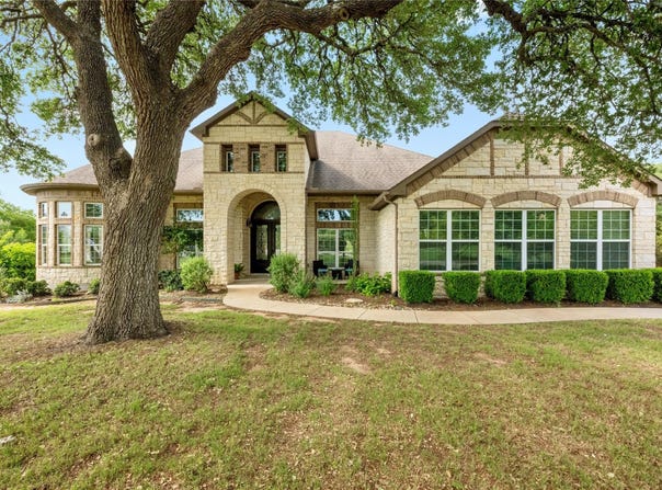 114 Hazelnut CT, Driftwood, TX 78619