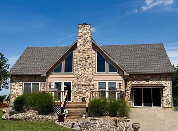 3776 Delaware Road, Pomona, KS 66076