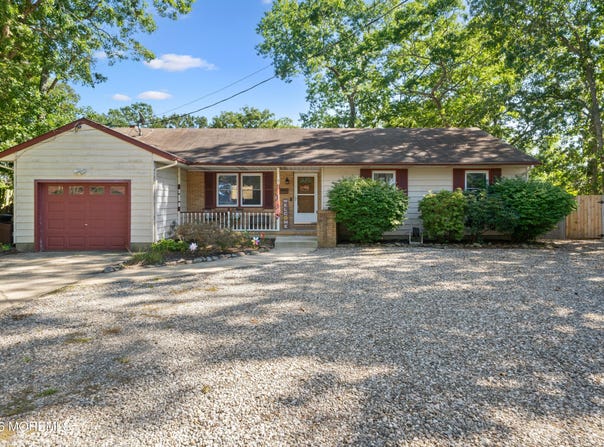1806 Ridge Road, Forked River, NJ 08731