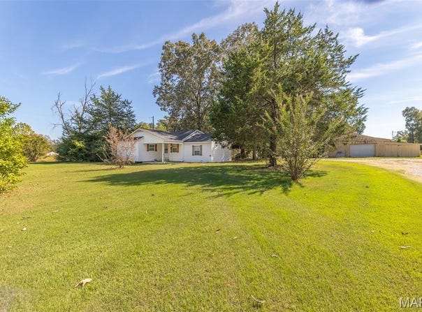 320 Ripley Route K, Doniphan, MO 63935