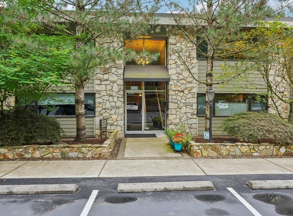1500 SW SKYLINE BLVD, Portland, OR 97221