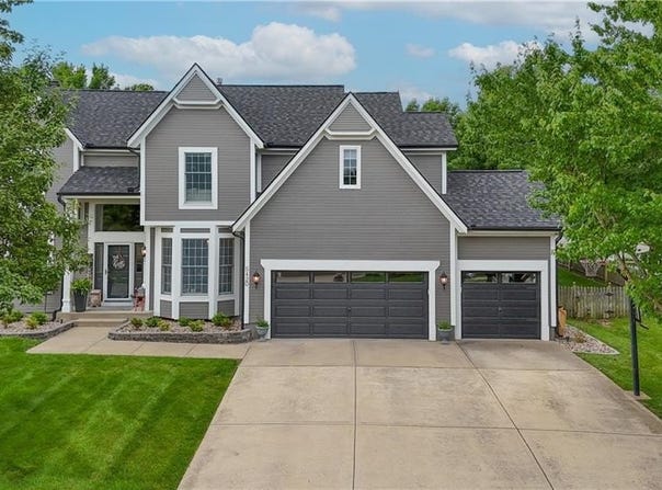 5420 Payne Court, Shawnee, KS 66226