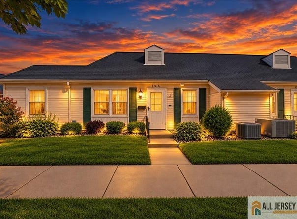 174 Portland Lane, Monroe, NJ 08831