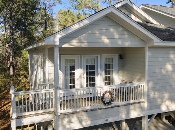 98 Wallys Way, Pawleys Island, SC 29585