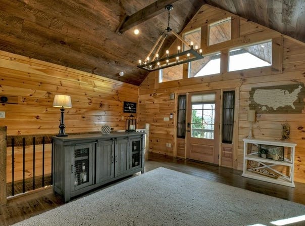 32 Kensington Drive, Mineral Bluff, GA 30559